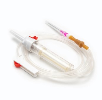 現代の医療において高品質の輸血セットが重要なのはなぜですか?